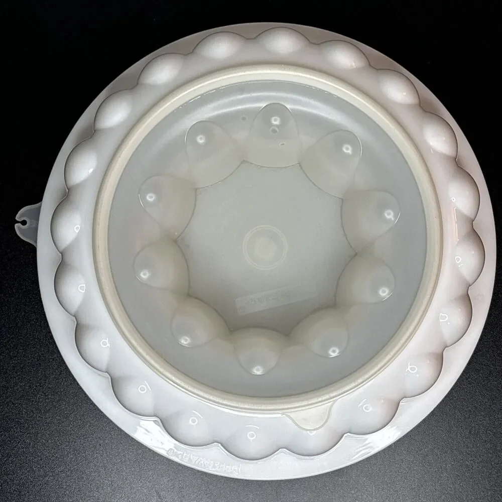 Tupperware 3 Piece White Jello Ring Gelatin Mold W/Lid #1201 1202 & 1203